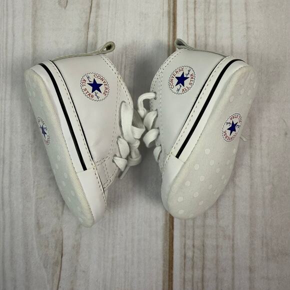converse chuck taylor‎ all star crib sneaker 2C - Picture 4 of 5